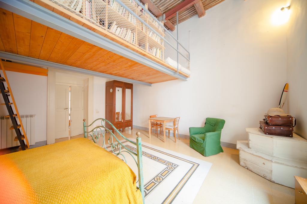 B&B Stella 10 Nápoles Quarto foto
